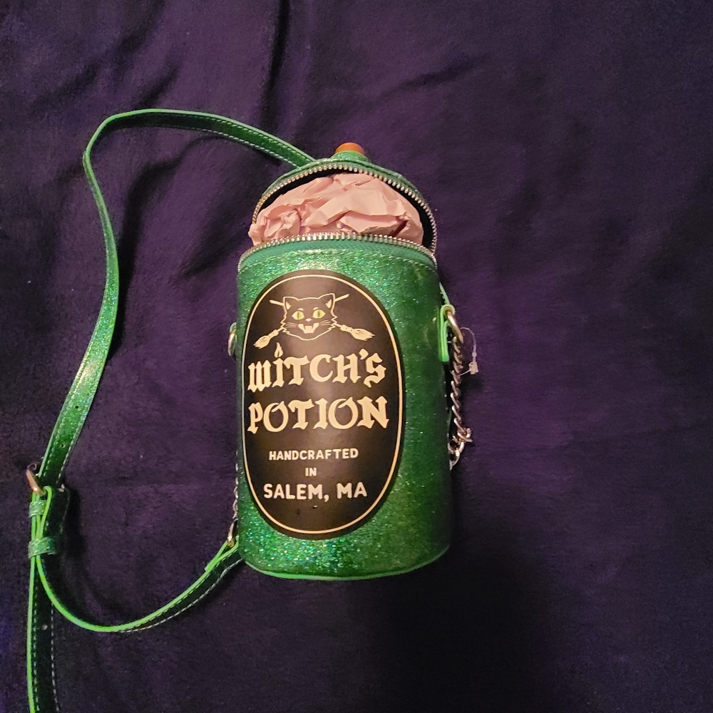Mad Engine Witch’s Potion Green Bottle Shaped Crossbody
